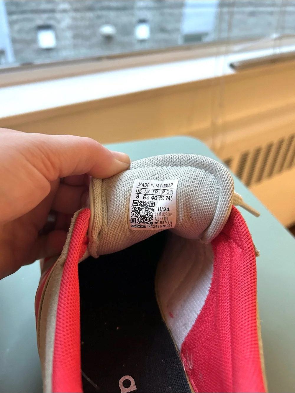 ADIDAS BARREDA TRAINERS - Picture 8 of 10